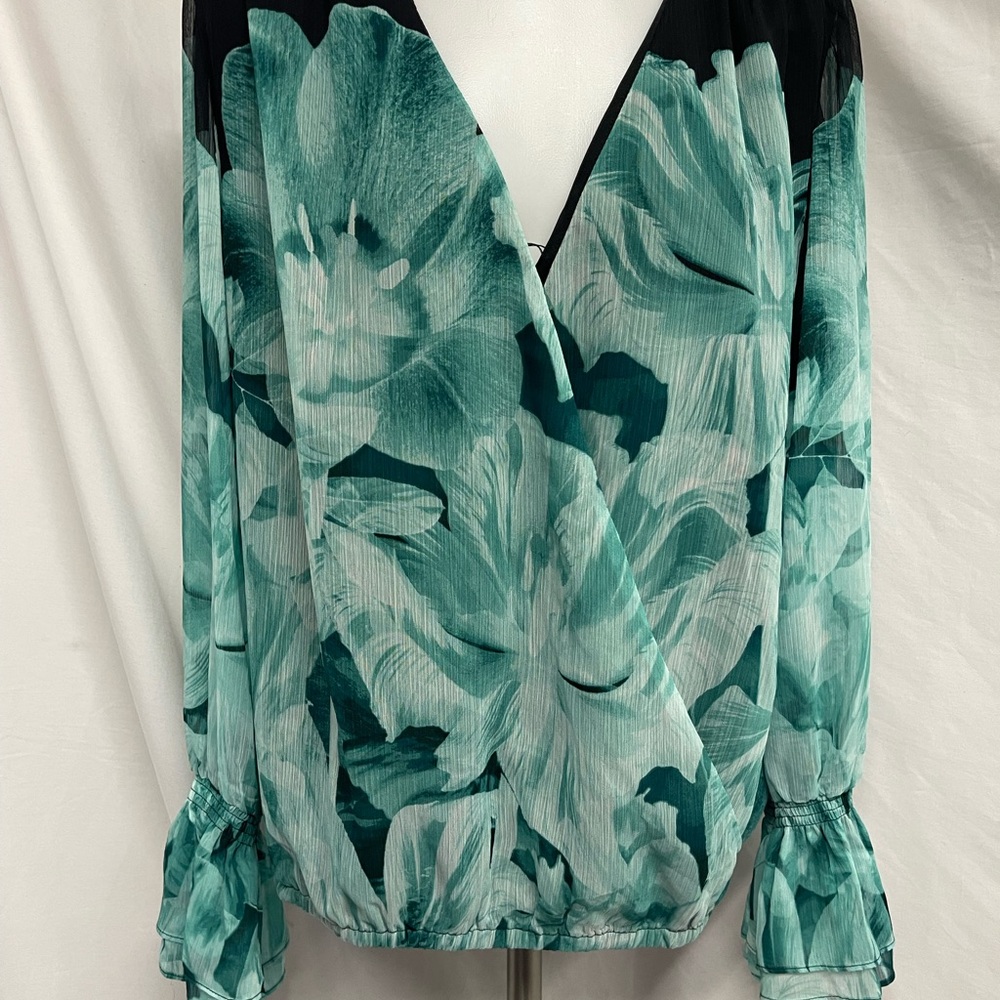 Floral V-Neck Blouse - Teal